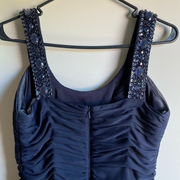 Xscape Dress - Picture 4 of 5